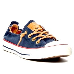Converse Shoreline Slip in Navy Biscuit Egret